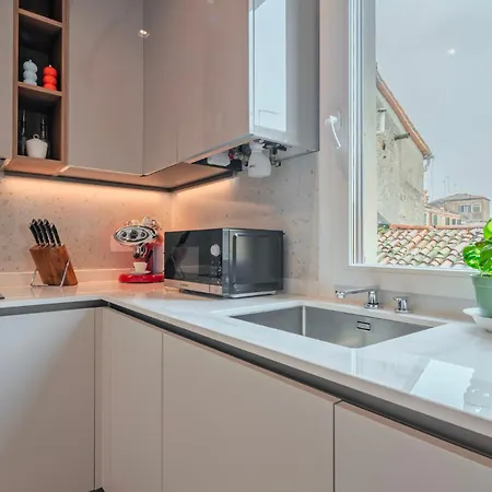 Апартаменты Venetian Alcove Венеция