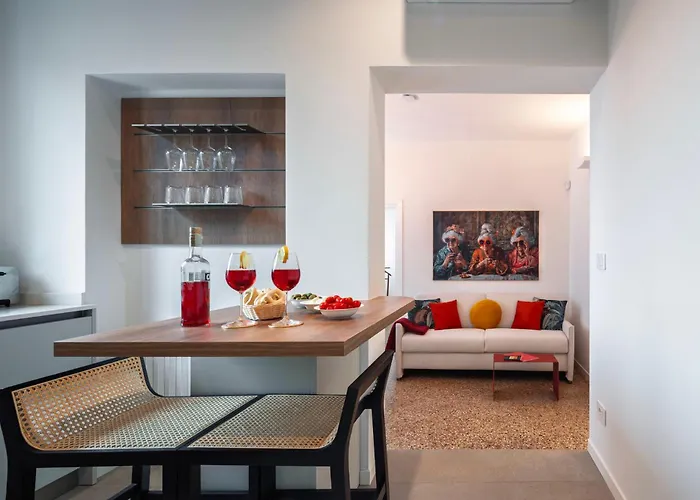 Апартаменты Venetian Alcove *
